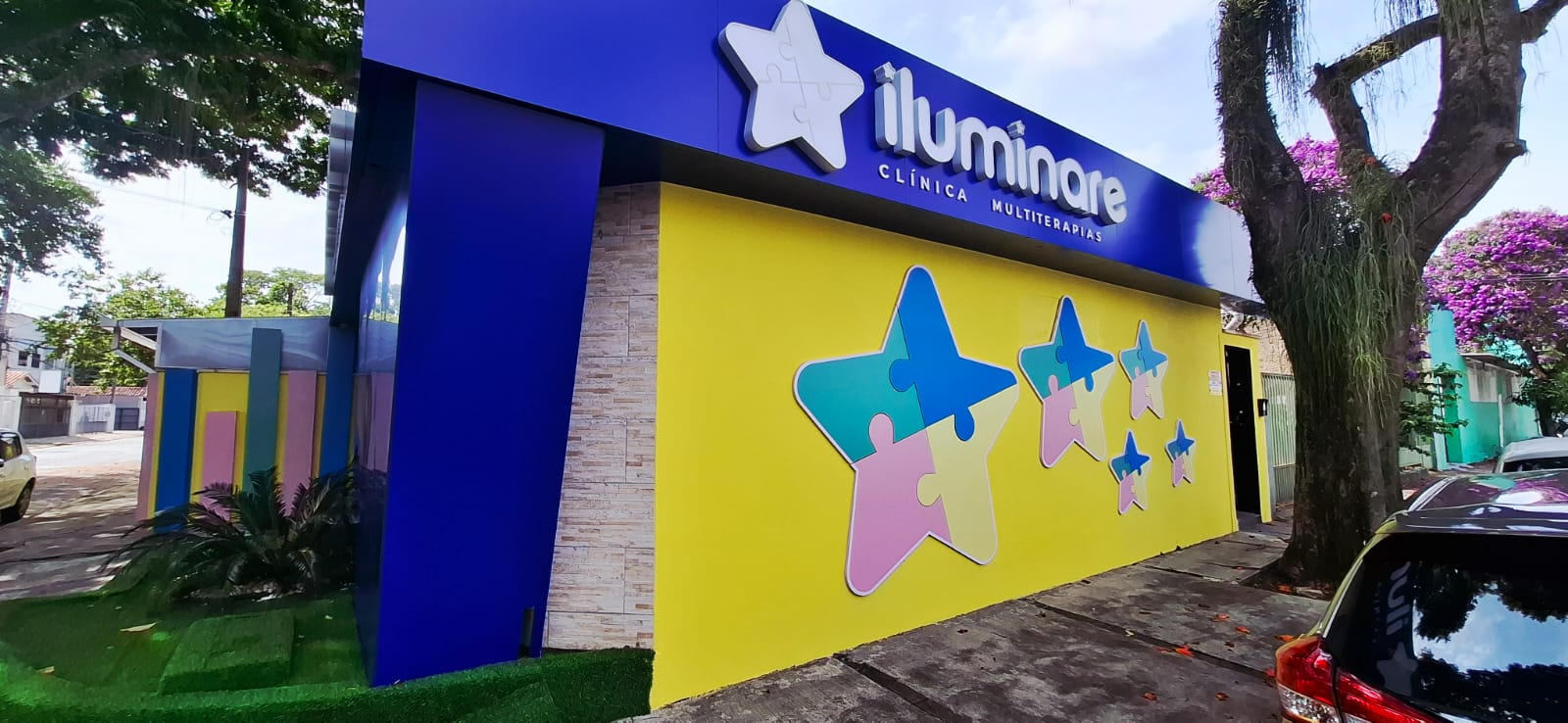 Fachada da Iluminare Clínica Multiterapias